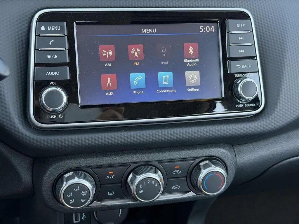 Used 2025 Nissan Kicks Play S FWD image 22