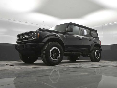 Used 2024 Ford Bronco Black Diamond w/ Sasquatch Package AWD/4WD image 35