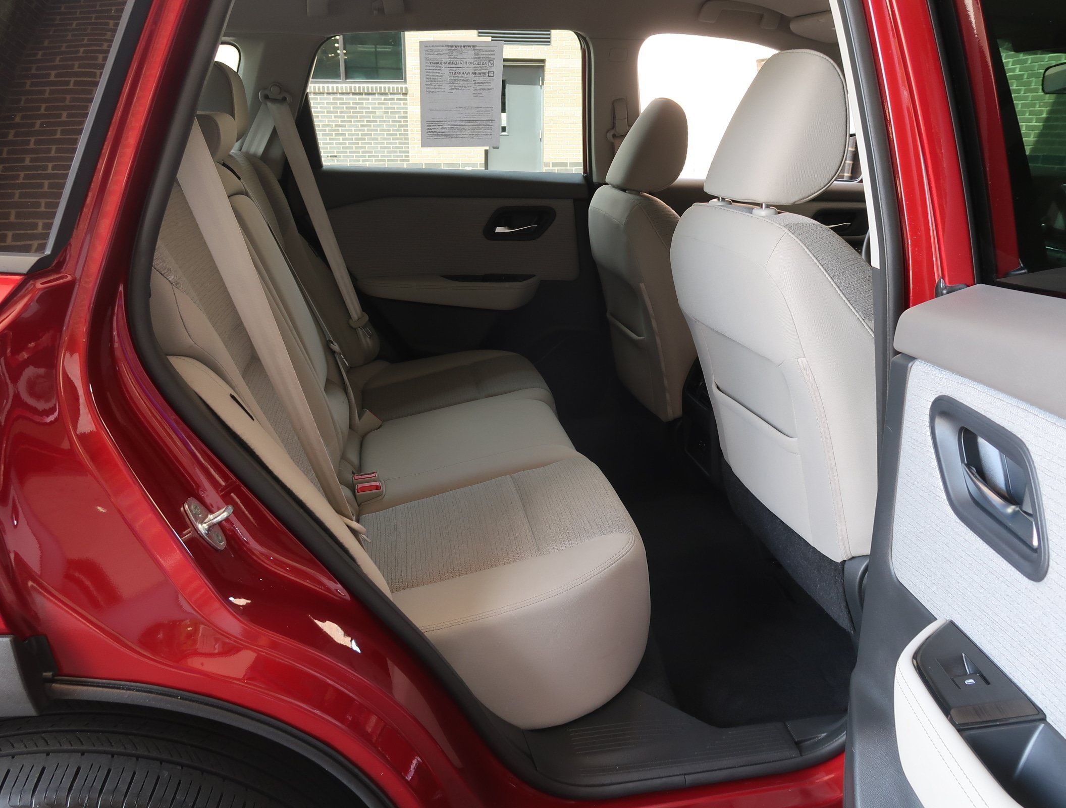 Used 2022 Nissan Rogue SV AWD/4WD image 45