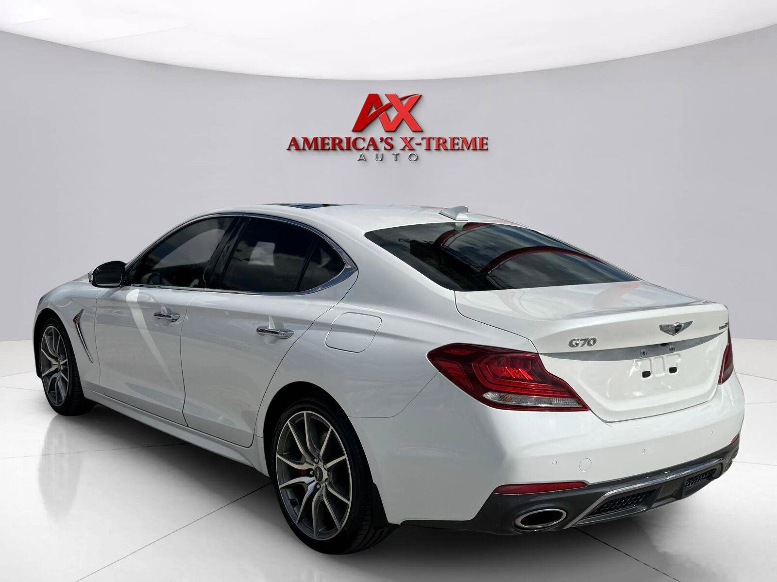 Used 2020 Genesis G70 3.3T w/ Prestige Package AWD/4WD image 3