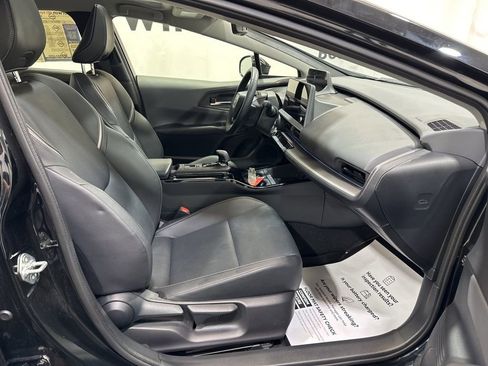 Used 2025 Toyota Prius Limited image 13