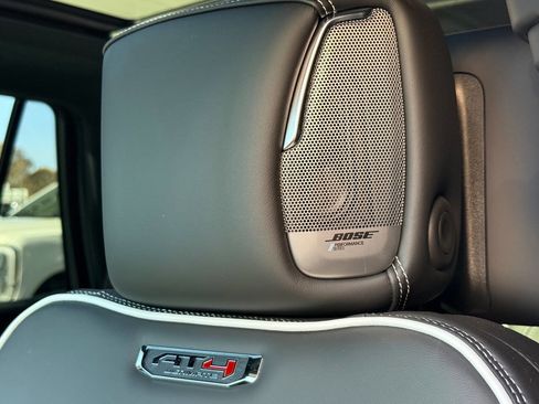 Used 2025 GMC Yukon AT4 Ultimate w/ LPO, Floor Liner Package image 33