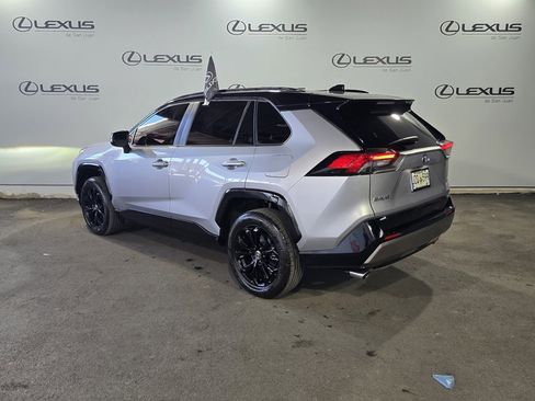 Used 2022 Toyota RAV4 XSE image 8