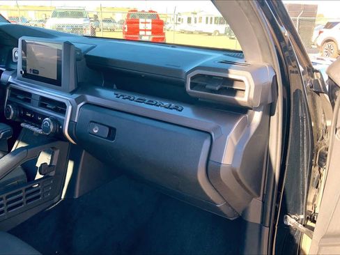 Used 2024 Toyota Tacoma SR5 image 18