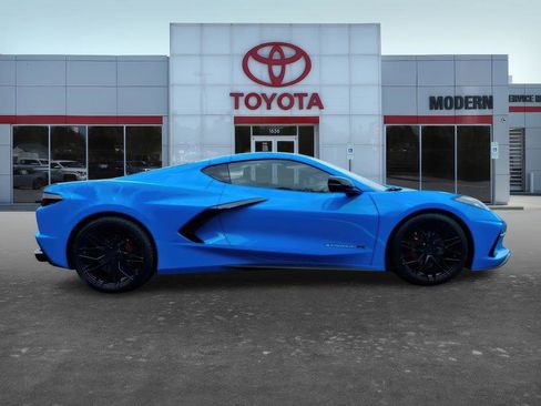 Used 2022 Chevrolet Corvette Stingray Preferred Cpe RWD image 7