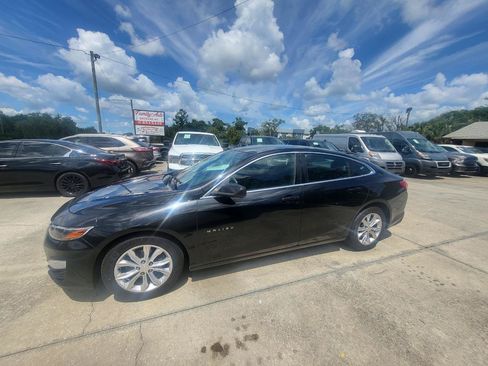 Used 2020 Chevrolet Malibu LT FWD image 31