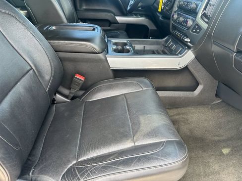 Used 2015 Chevrolet Silverado 1500 LTZ Z71 w/ Midnight Edition AWD/4WD image 15