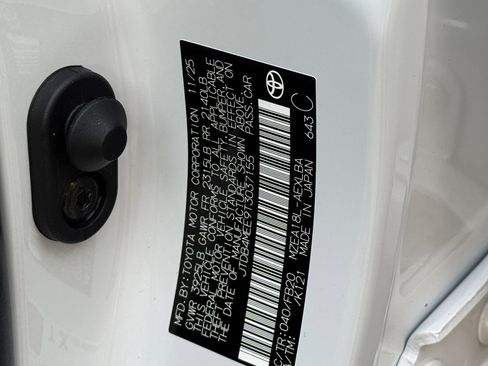 New 2026 Toyota Corolla LE image 33