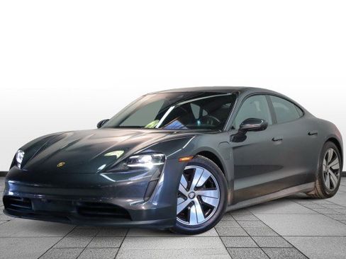 Used 2021 Porsche Taycan 4S w/ Premium Package image 29