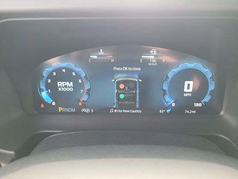 New 2025 Ford Bronco Base image 30