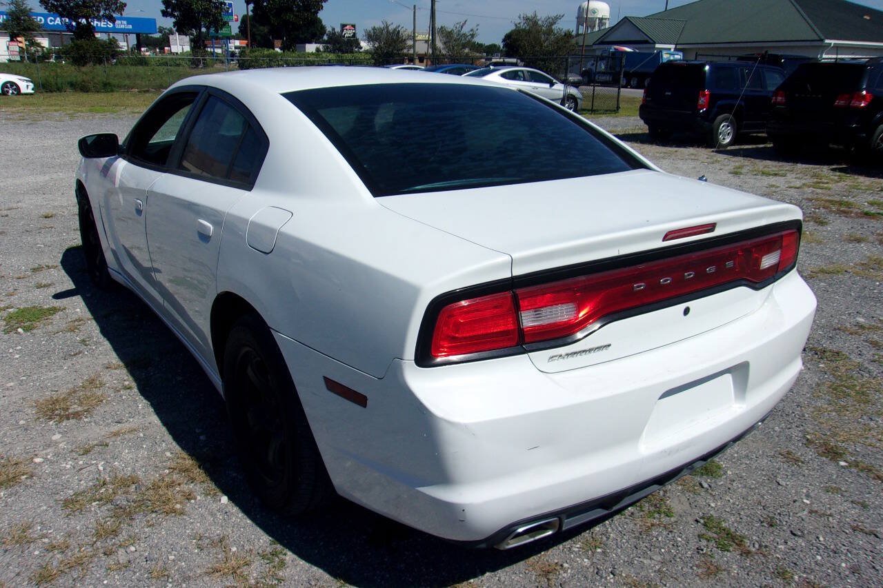 Used 2011 Dodge Charger Police w/ Street Appearance Group RWD image 7