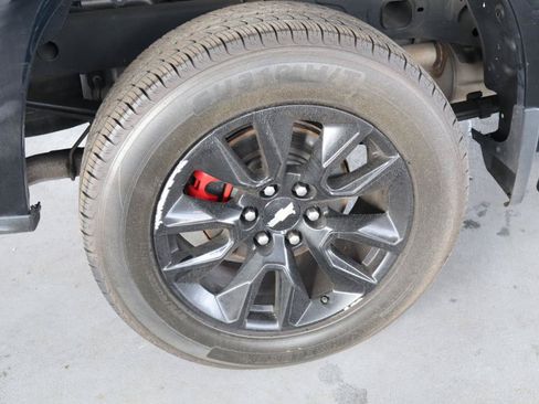 Used 2021 Chevrolet Silverado 1500 LT w/ All Star Edition Plus RWD image 43