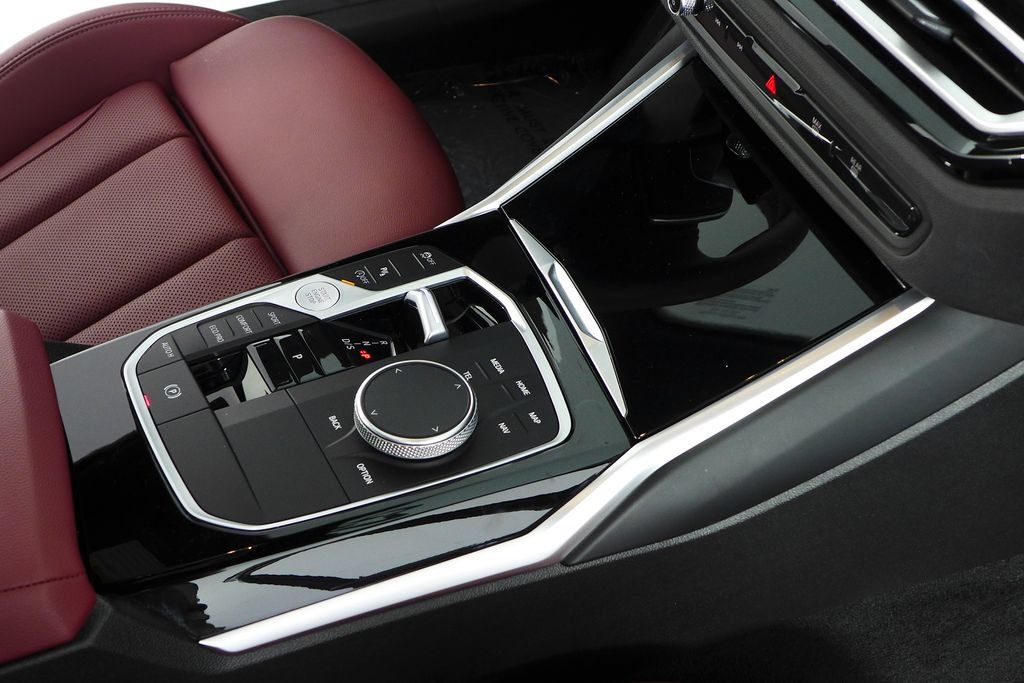 Certified 2023 BMW 330i Sedan w/ Driving Assistance Package RWD image 15