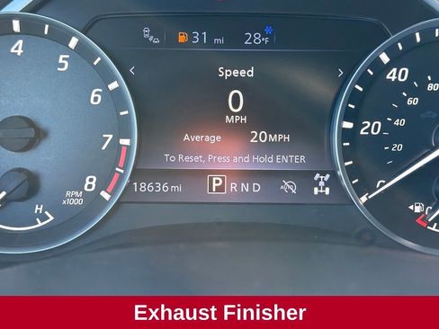 Used 2024 Nissan Frontier SV w/ Hardbody Edition image 30