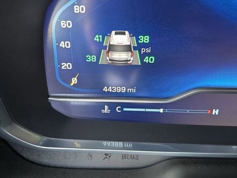 Certified 2023 Chevrolet Tahoe High Country w/ Premium Package 2 image 32