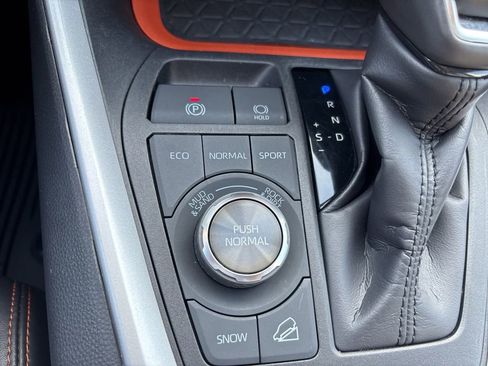 Used 2024 Toyota RAV4 Adventure AWD/4WD image 22