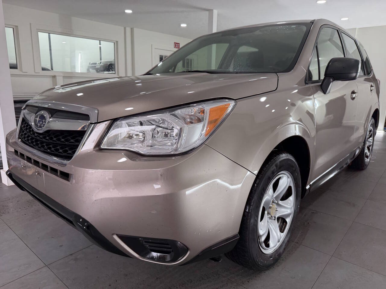 Used 2016 Subaru Forester 2.5i AWD/4WD image 1