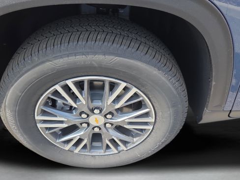 New 2026 Chevrolet Traverse LT w/ Driver Confidence Package FWD image 29