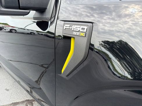 Used 2025 Ford F150 STX w/ Equipment Group 200A AWD/4WD image 9