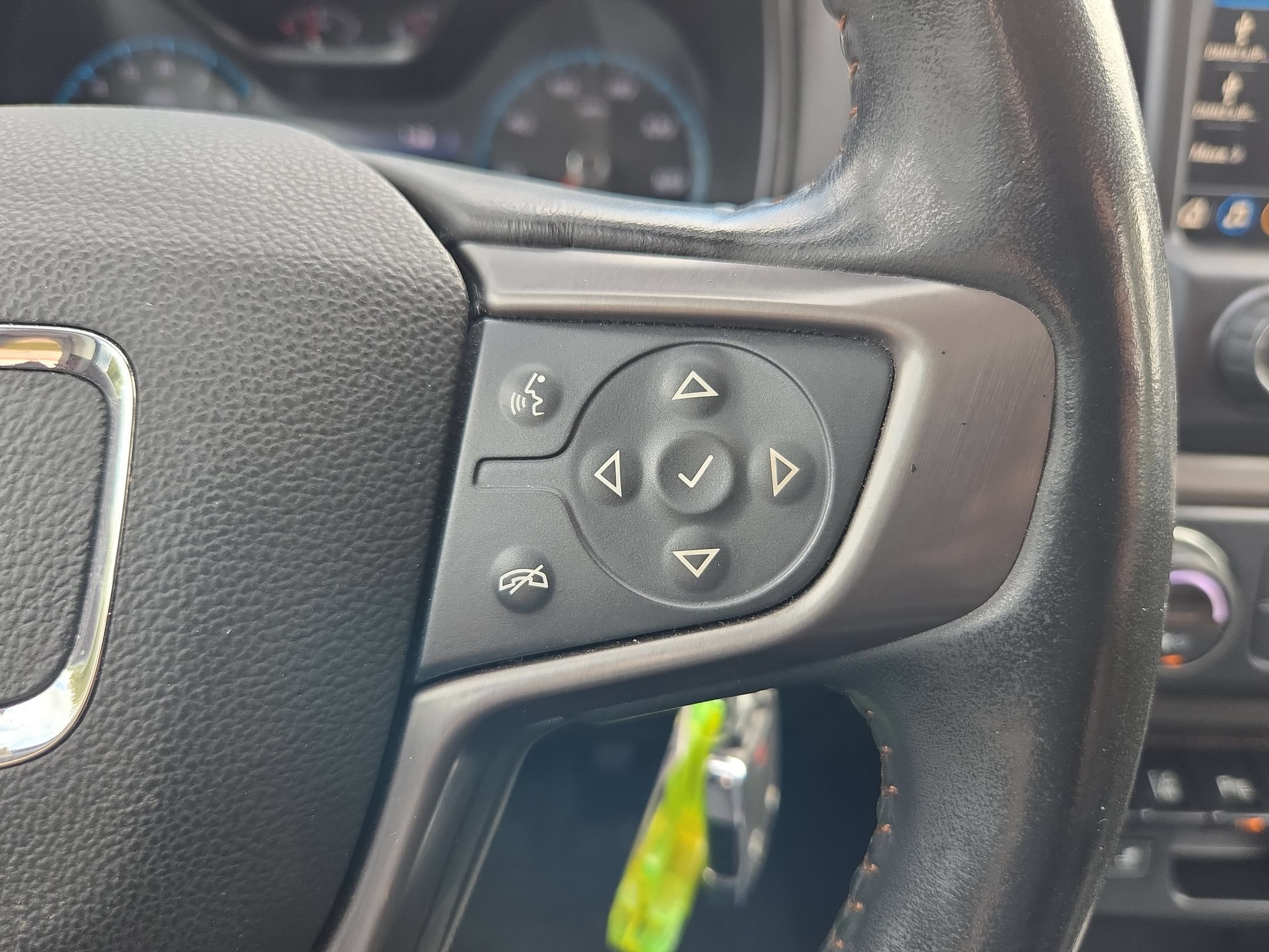 Used 2021 GMC Canyon AT4 w/ Driver Alert Package AWD/4WD image 22