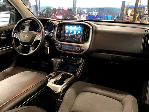 Used 2021 Chevrolet Colorado LT w/ LT Convenience Package image 14
