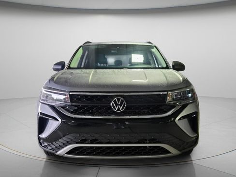 Certified 2023 Volkswagen Taos S FWD image 8
