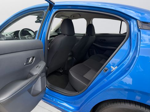 Certified 2025 Nissan Sentra SV FWD image 21