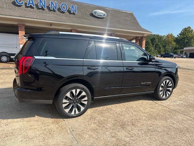 Certified 2025 Ford Expedition Platinum w/ Driver's Package AWD/4WD image 5