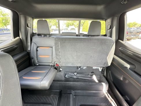 Certified 2024 GMC Sierra 1500 AT4 w/ AT4 Preferred Package AWD/4WD image 28