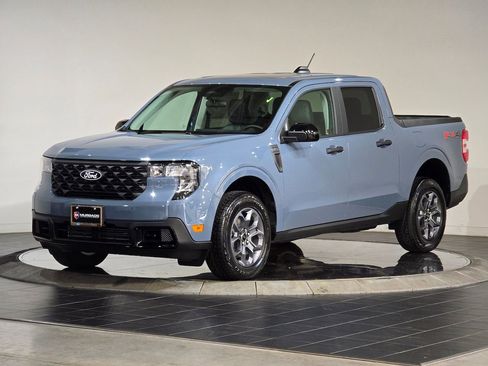 New 2025 Ford Maverick XLT image 12