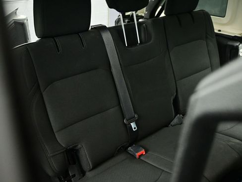 Used 2023 Jeep Wrangler Sport S image 60