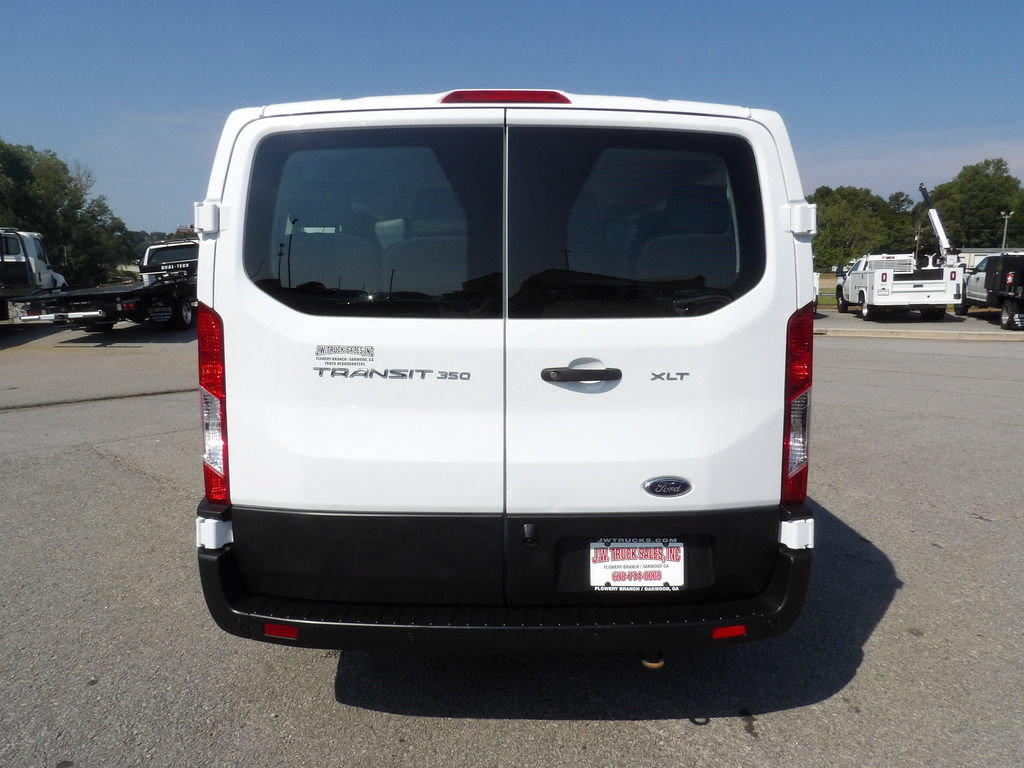 Used 2023 Ford Transit 350 XLT RWD image 6