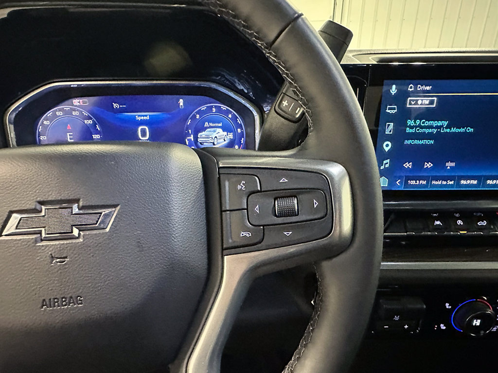 Used 2026 Chevrolet Silverado 1500 RST w/ RST Select Package AWD/4WD image 36