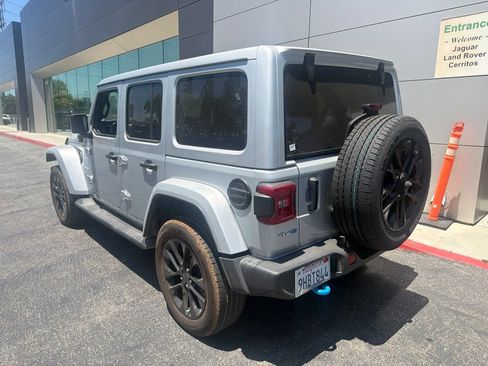 Used 2024 Jeep Wrangler Unlimited Sahara AWD/4WD image 4