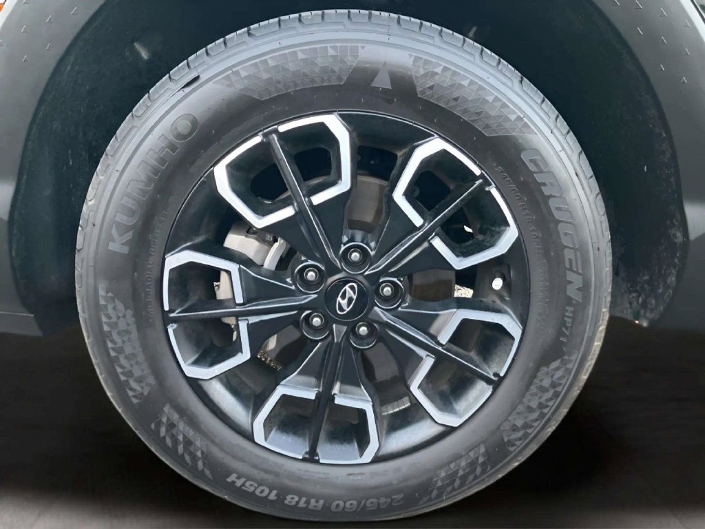 Used 2024 Hyundai Santa Cruz SEL w/ Activity Package FWD image 18