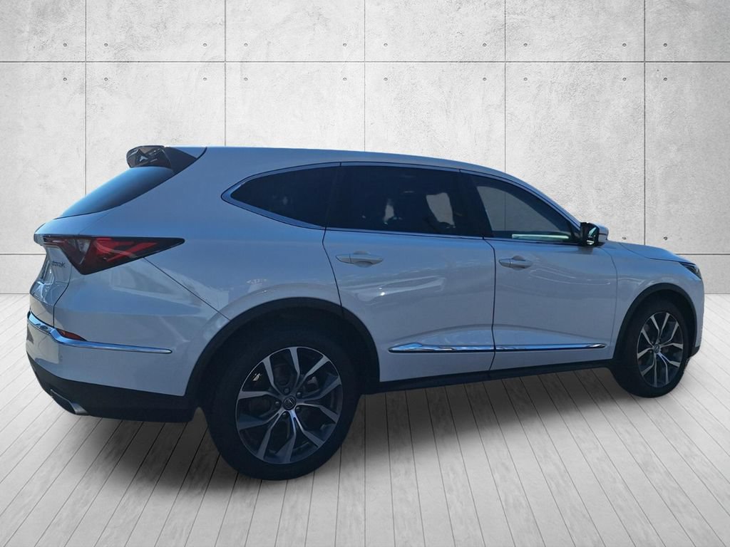 Certified 2024 Acura MDX w/ Technology Package FWD image 5