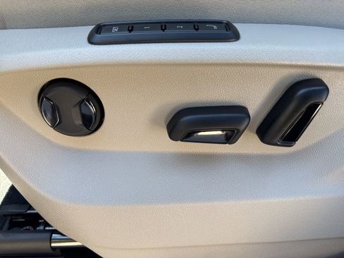 New 2026 Volkswagen Atlas SEL Premium R-Line image 17