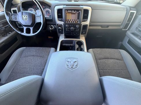 Used 2019 RAM 1500 Warlock AWD/4WD image 12