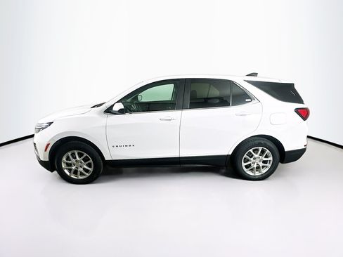 Used 2024 Chevrolet Equinox LT AWD/4WD image 4