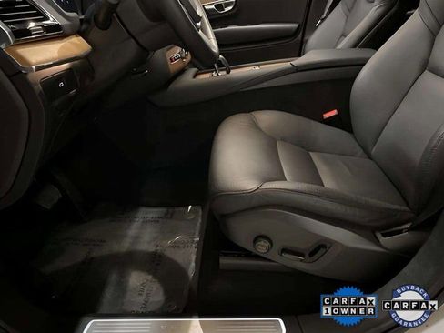 Used 2025 Volvo XC90 B6 Plus image 69