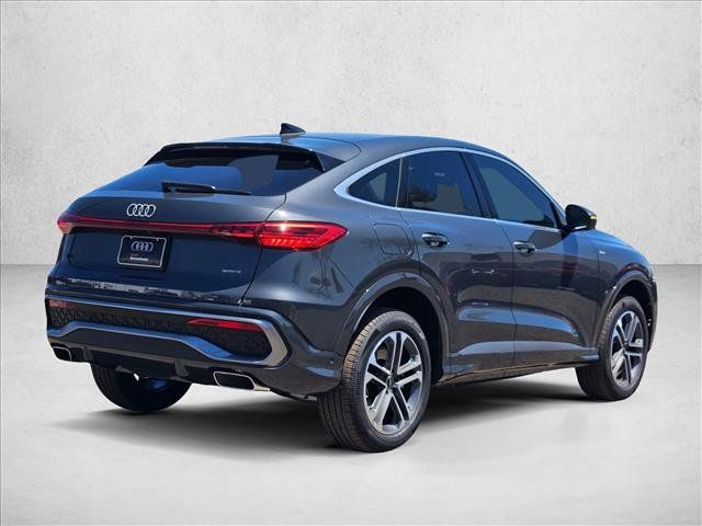 New 2026 Audi Q5 Premium Plus AWD/4WD image 2
