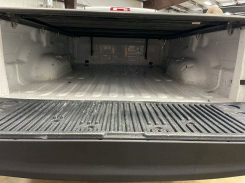 Used 2018 RAM 2500 Tradesman w/ Power & Remote Entry Group AWD/4WD image 22