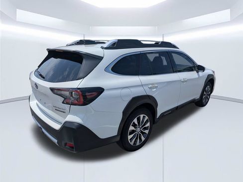 Used 2024 Subaru Outback Touring XT AWD/4WD image 6