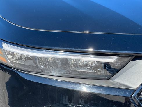 Used 2024 Honda Accord Sport image 10