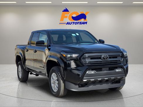 Used 2026 Toyota Tacoma SR5 AWD/4WD image 6