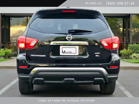 Used 2020 Nissan Pathfinder SL AWD/4WD image 5