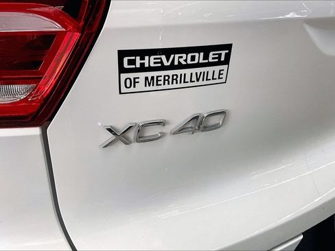 Used 2024 Volvo XC40 B5 Ultimate w/ Protection Package Premier AWD/4WD image 24