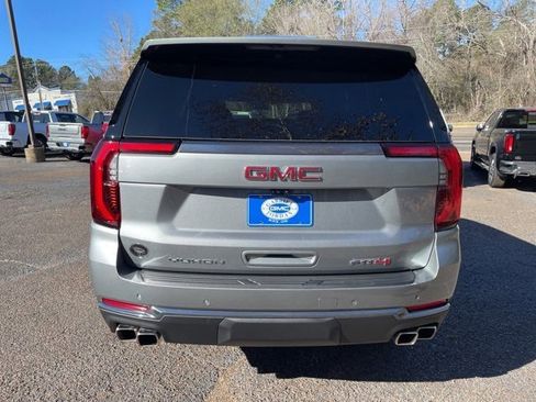 New 2026 GMC Yukon AT4 w/ AT4 Premium Package image 4