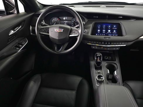Used 2023 Cadillac XT4 Premium Luxury AWD/4WD image 19