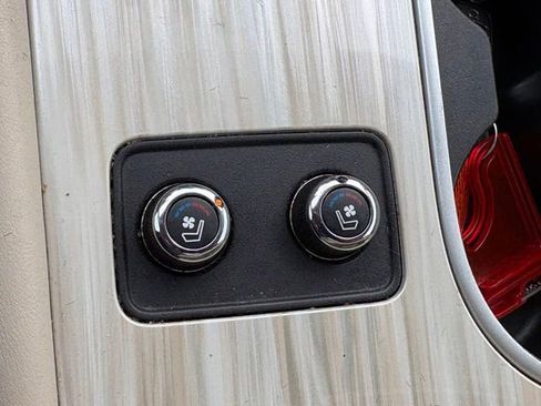 Used 2018 Nissan Murano Platinum w/ Cargo Package image 15